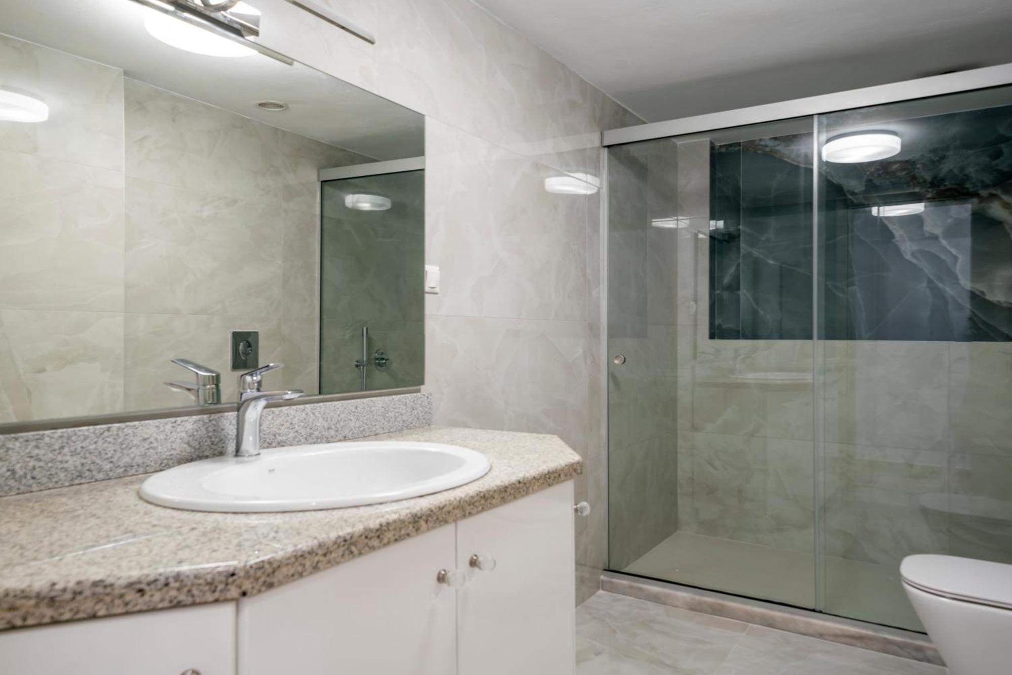 Neon 2Br Luxurious Central Apt Heraklion Екстер'єр фото