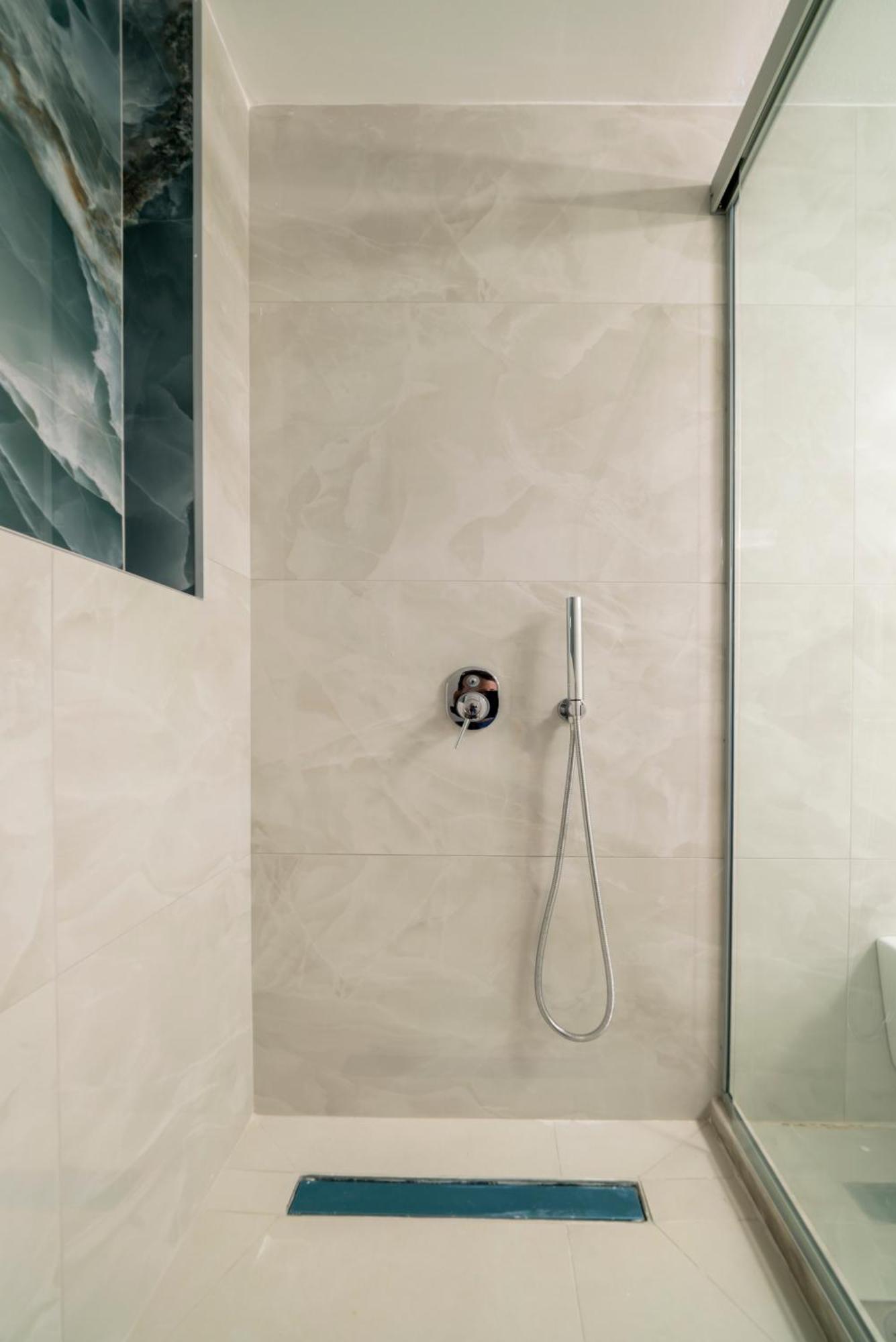 Neon 2Br Luxurious Central Apt Heraklion Екстер'єр фото