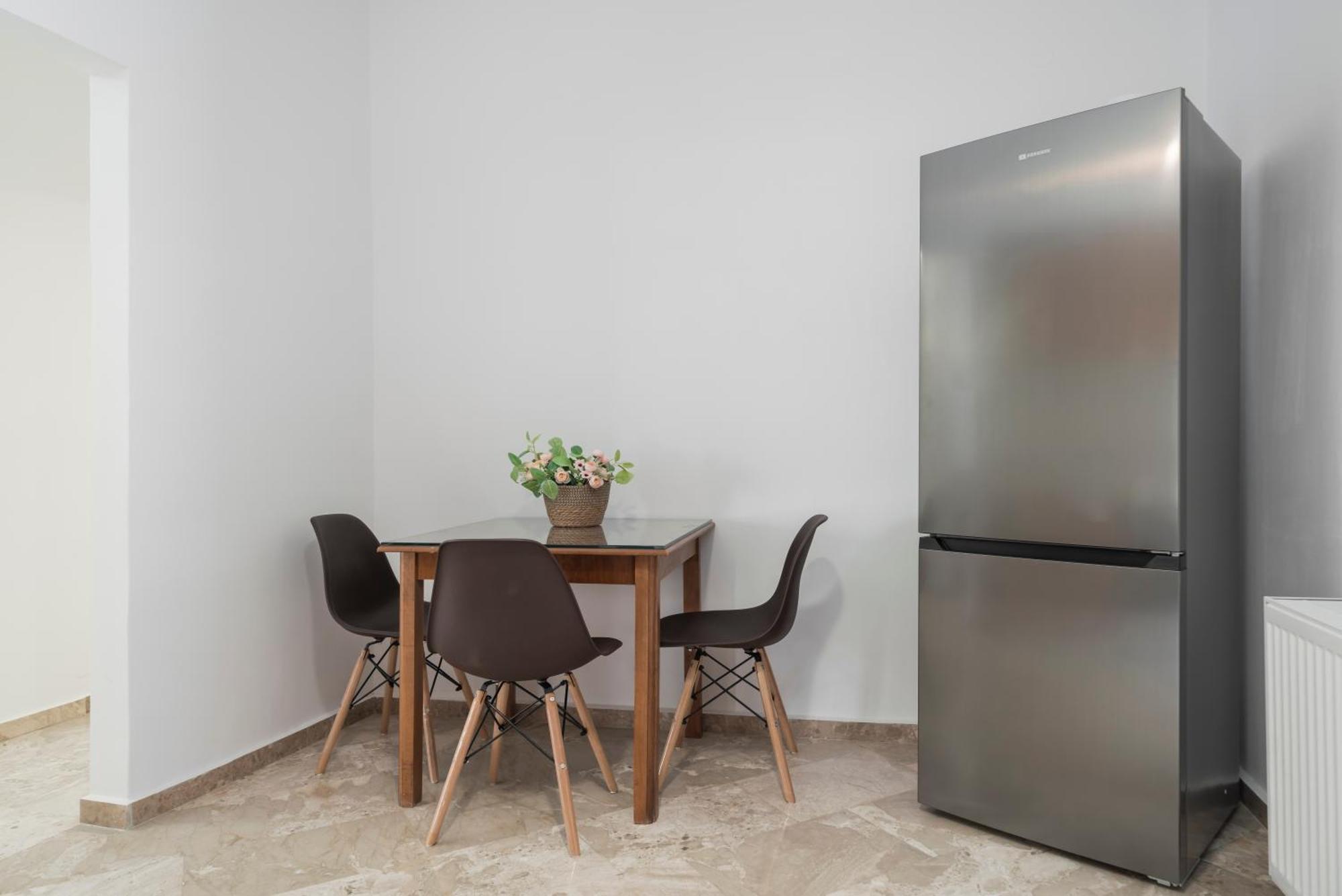 Neon 2Br Luxurious Central Apt Heraklion Екстер'єр фото